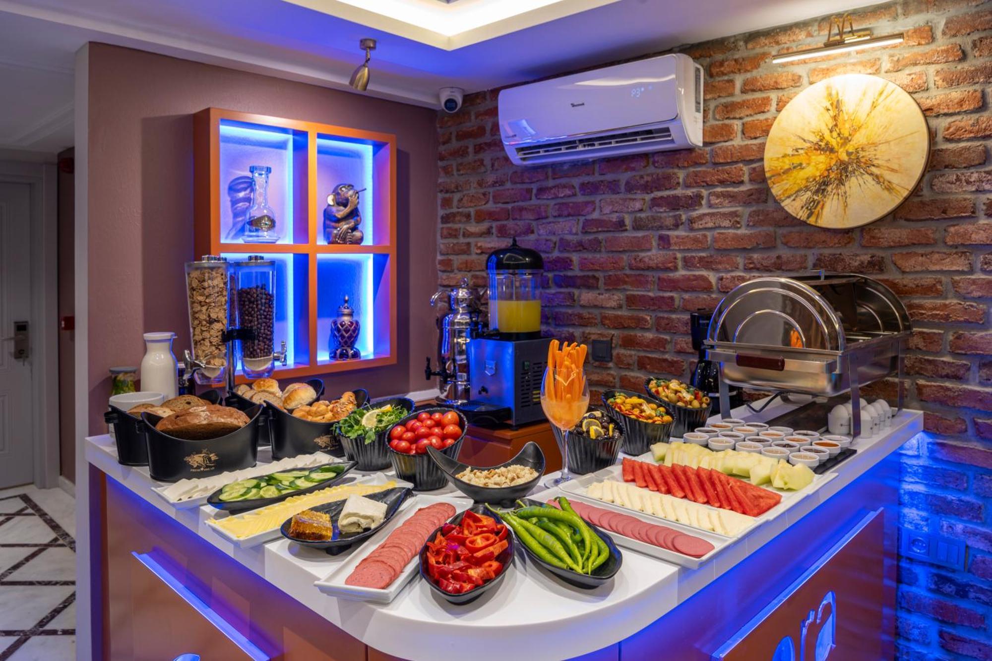 Pera Luna Premium Hotel Istanbul Luaran gambar